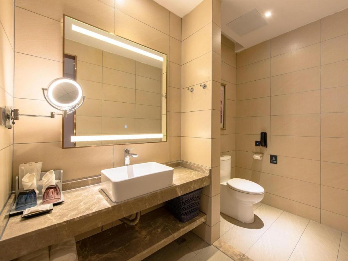 Lavande Hotels-Foshan Yanbu Suiyan East Road Exteriör bild