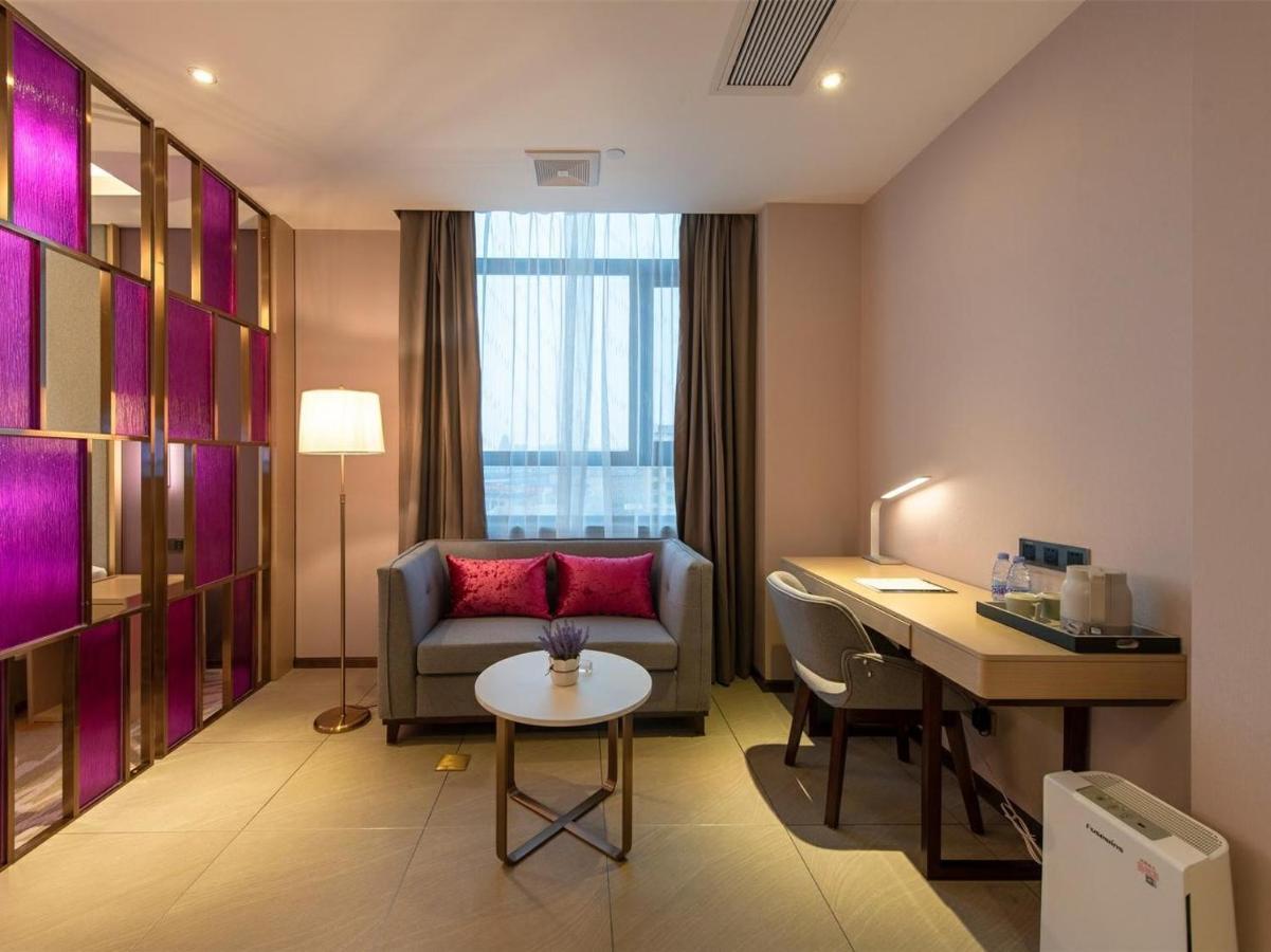 Lavande Hotels-Foshan Yanbu Suiyan East Road Exteriör bild