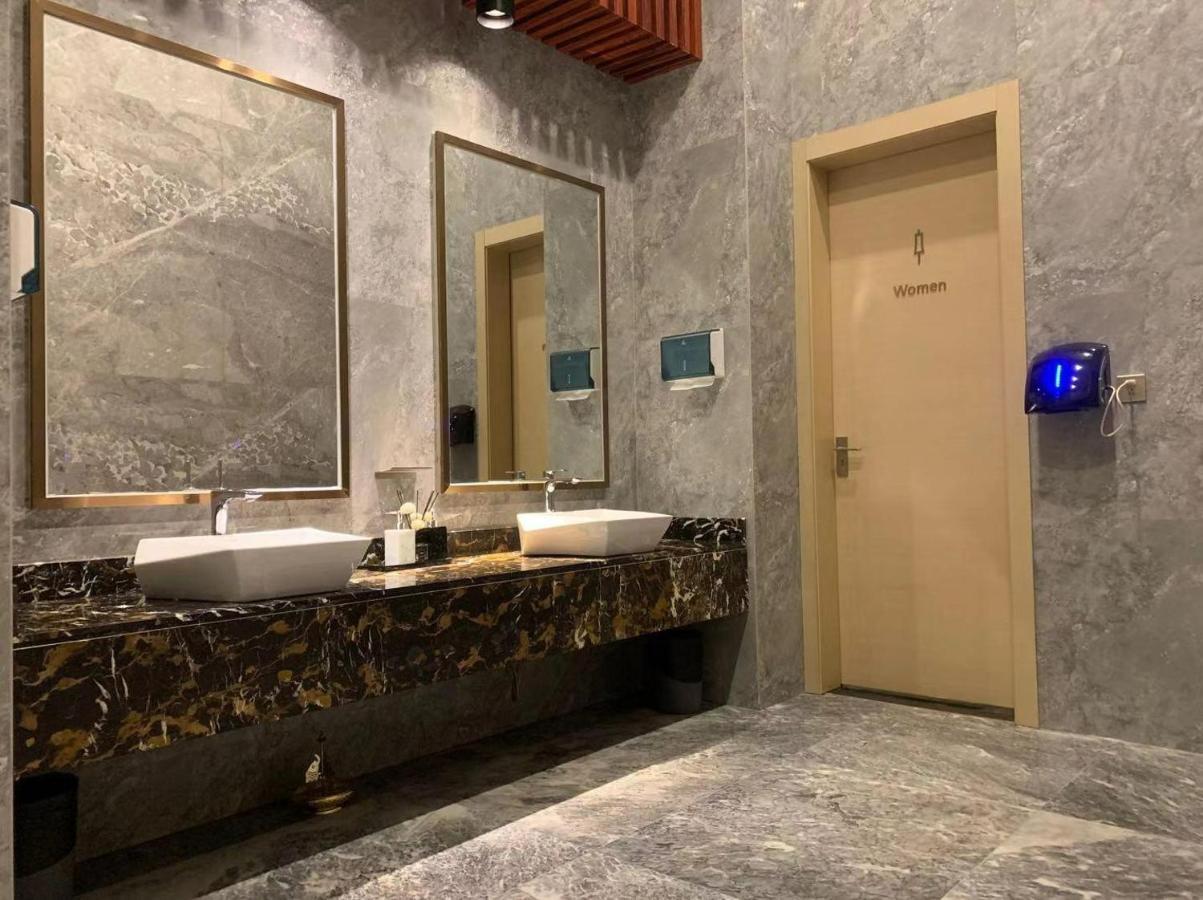 Lavande Hotels-Foshan Yanbu Suiyan East Road Exteriör bild